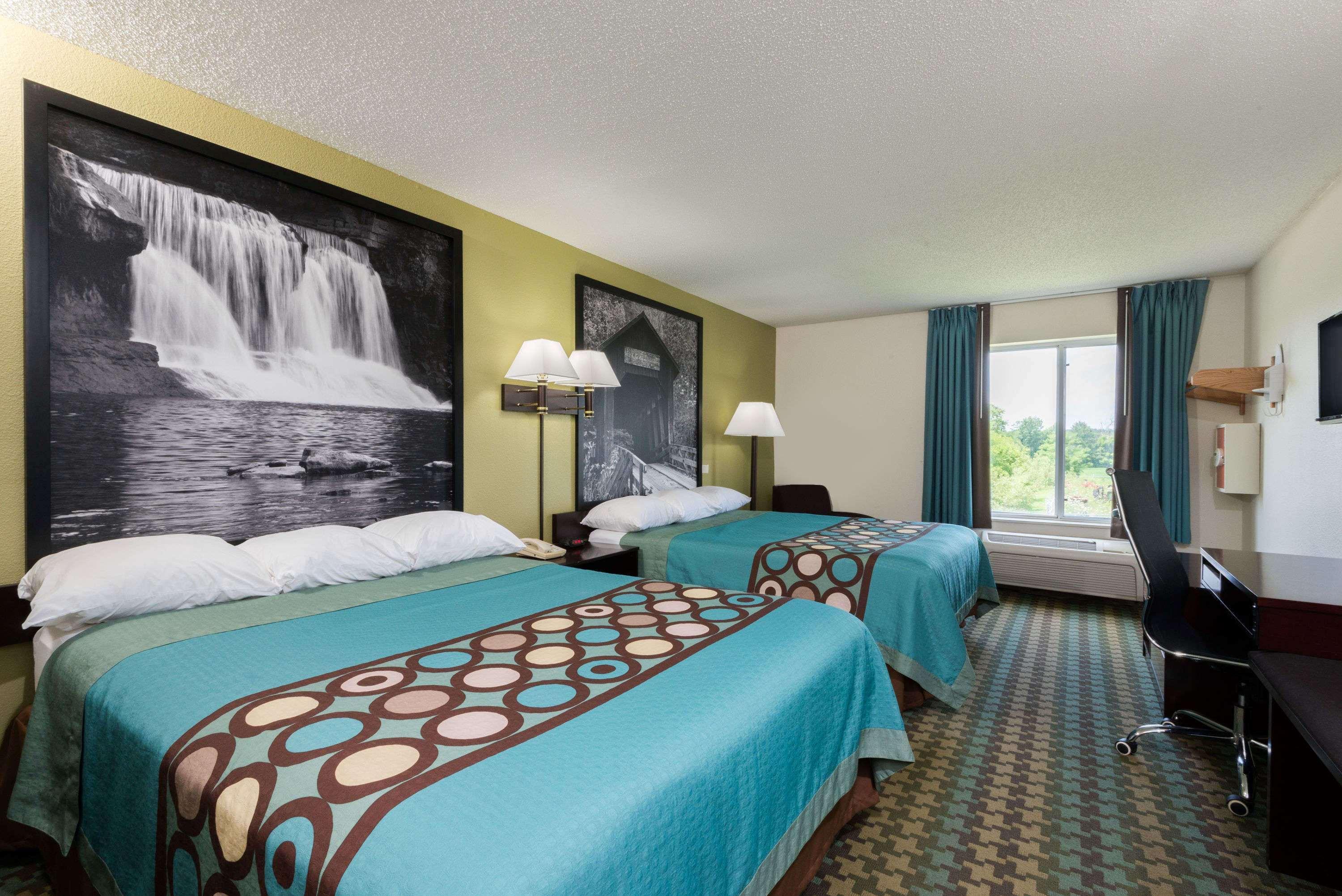 Super 8 By Wyndham Cloverdale In Exterior foto